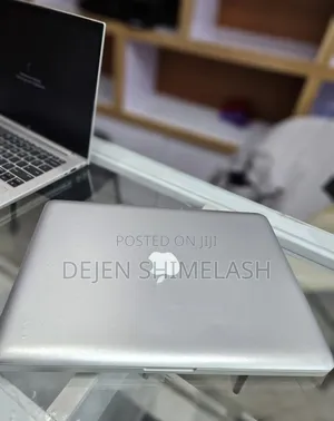 New Laptop Apple MacBook 2012 8GB Intel Core i5 SSD 512GB