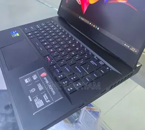 New Laptop MSI GP75 Leopard 16GB Intel Core i7 SSD 512GB
