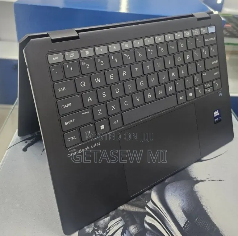 New Laptop HP OmniBook 5 14" 16GB Intel Core Ultra 7 SSD 1T
