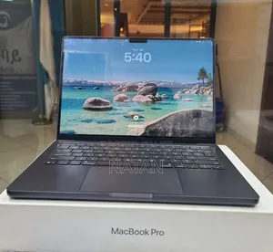 New Laptop Apple MacBook Pro 2025 M5 14-inch 16GB Apple M5 SSD 512GB