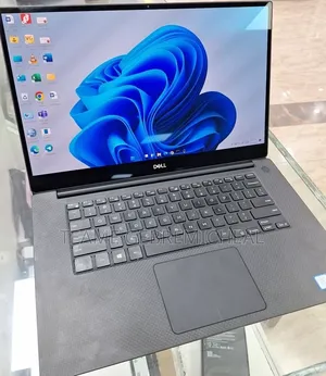 New Laptop Dell XPS 15 16GB Intel Core i7 SSD 512GB