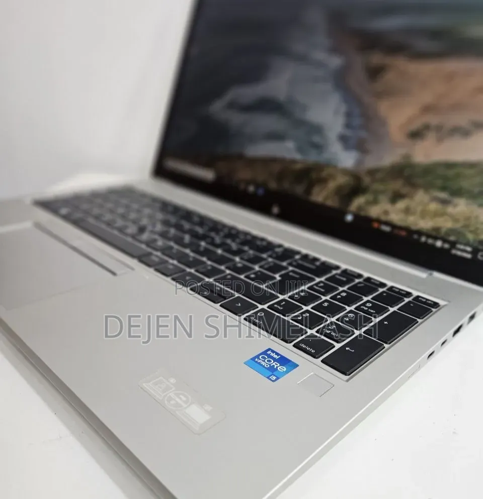 New Laptop HP EliteBook 850 G8 16GB Intel Core i5 SSD 512GB