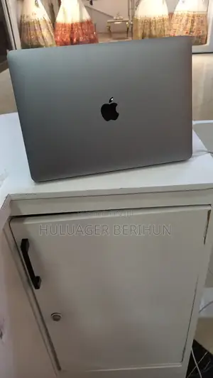 New Laptop Apple MacBook Air 2020 M1 8GB Apple M1 SSD 256GB
