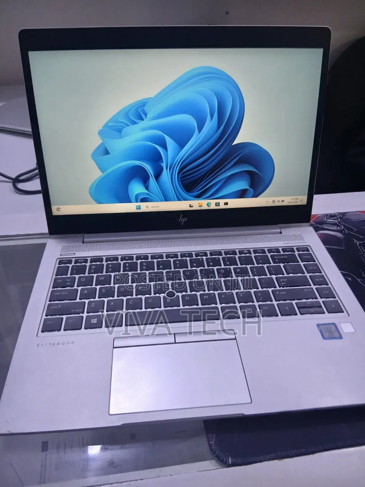 New Laptop HP EliteBook 840 G5 16GB Intel Core i7 SSD 512GB