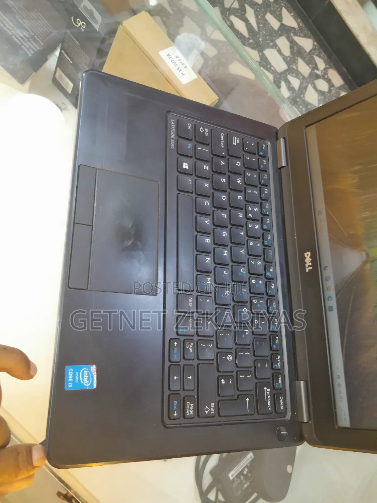 New Laptop Dell Latitude 13 3340 8GB Intel Core i3 SSD 256GB