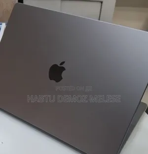 New Laptop Apple MacBook Pro M1 32GB Apple M1 Max SSD 1T