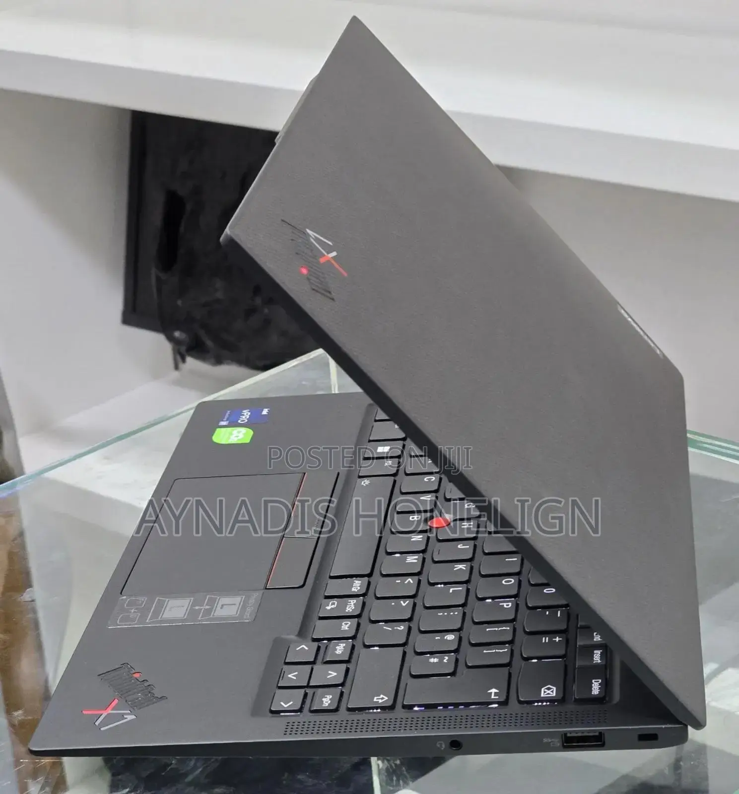 New Laptop Lenovo ThinkPad X1 Carbon 16GB Intel Core i7 SSD 512GB
