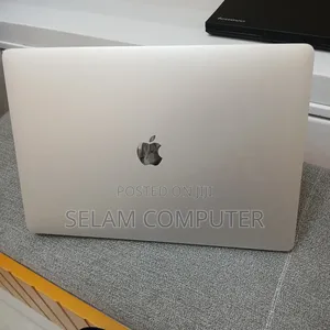 New Laptop Apple MacBook Pro 2019 16GB Intel Core i9 SSD 1T