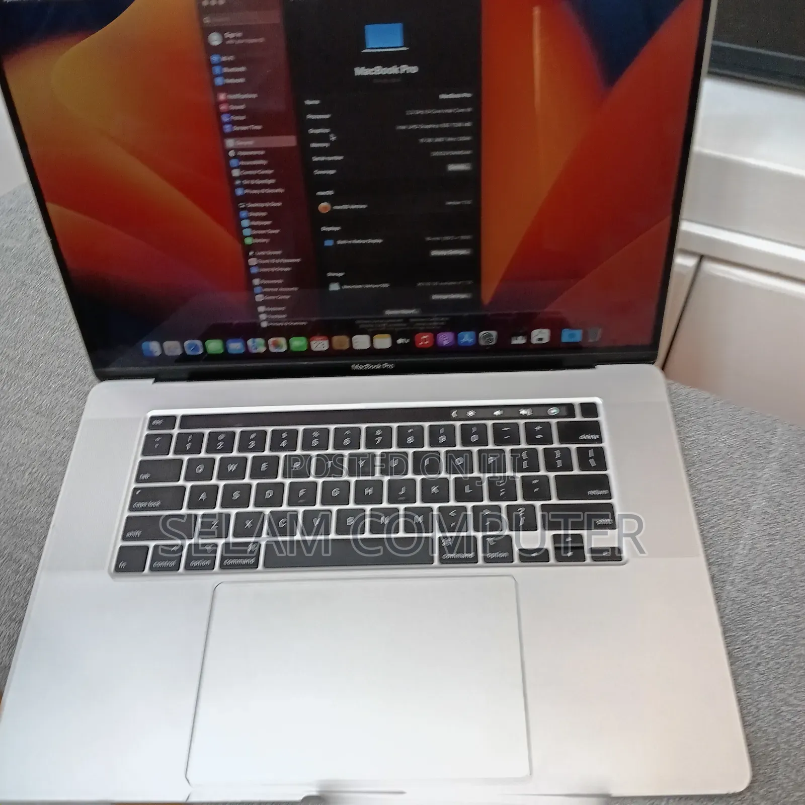 New Laptop Apple MacBook Pro 2019 16GB Intel Core i9 SSD 1T
