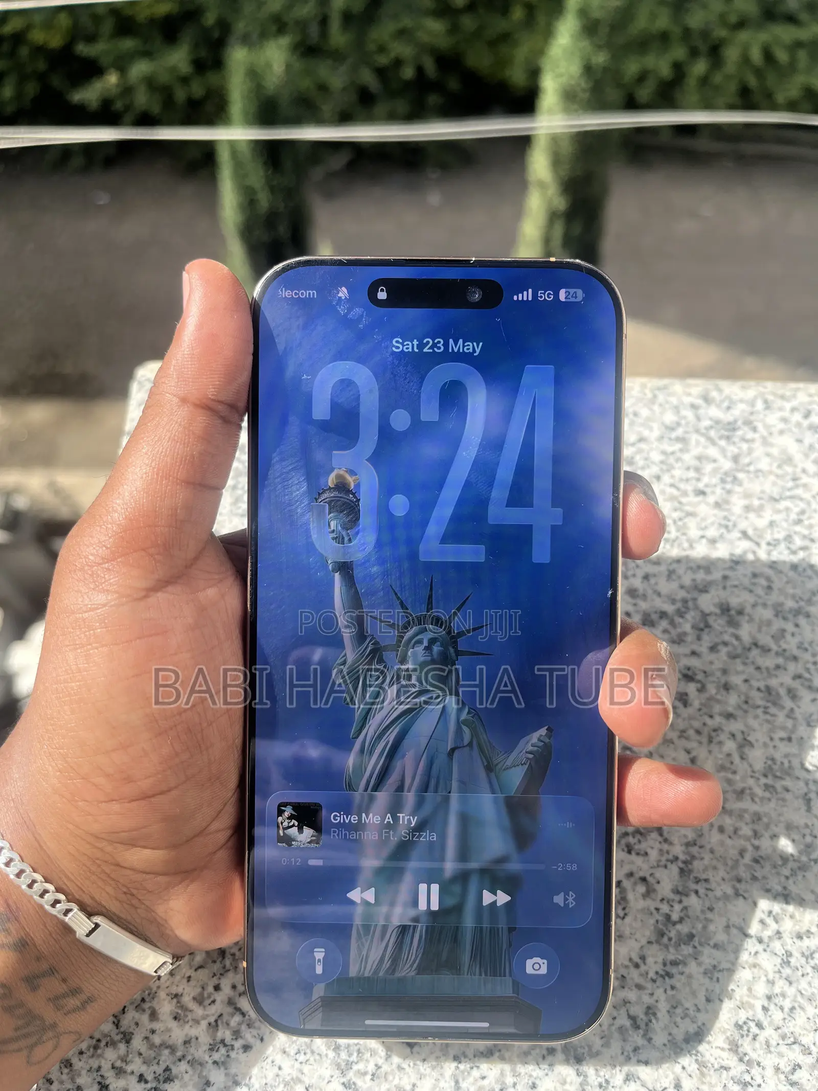 Apple iPhone 16 Pro Max 256 GB Gold