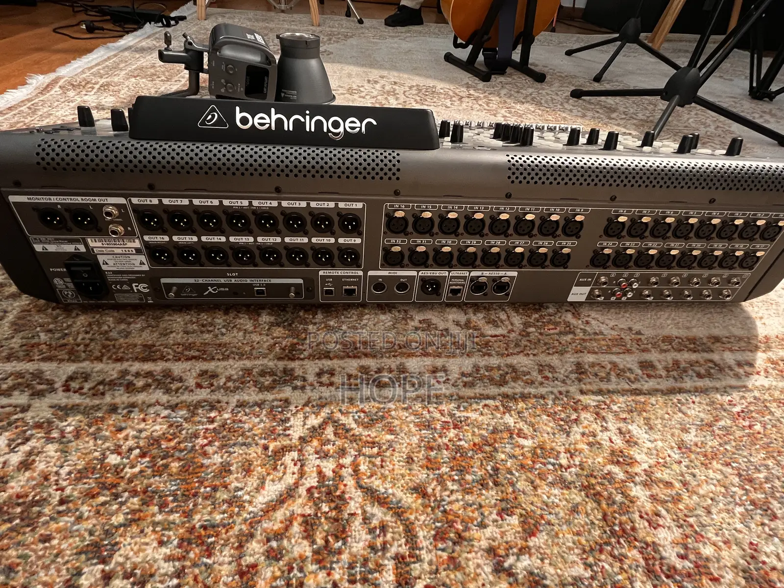 Behringer X32