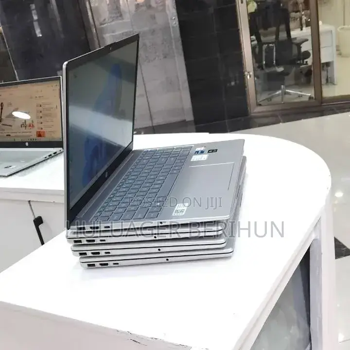 New Laptop HP 15 16GB Intel Core i5 SSD 1T