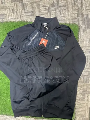 Nike Running Tracksuit: Classic Full Black