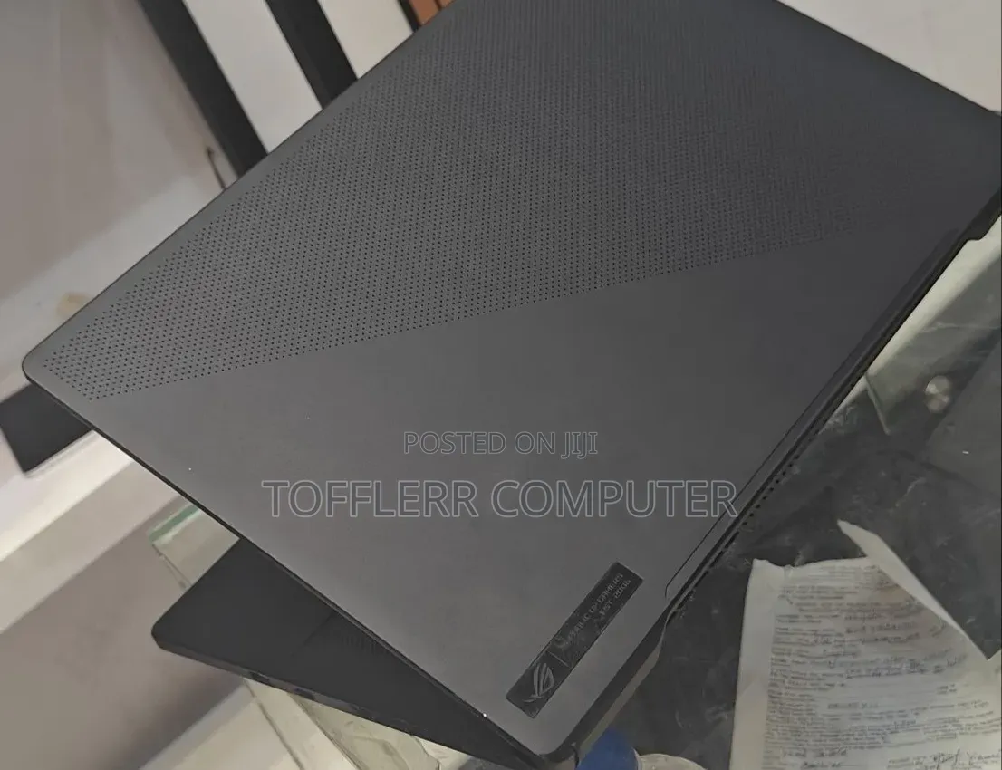 New Laptop Asus ROG Zephyrus G15 16GB Intel Core i7 SSD 512GB