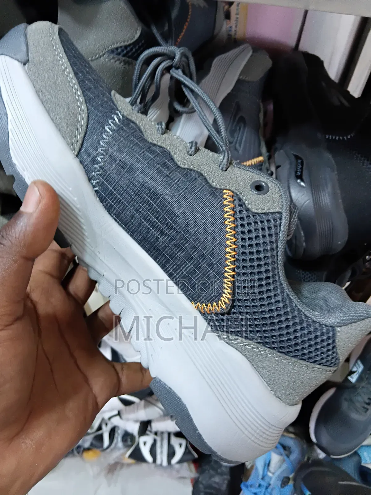 Skchers Shoes