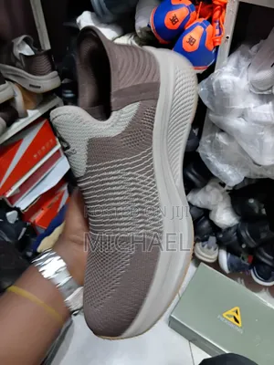 Flat Shies