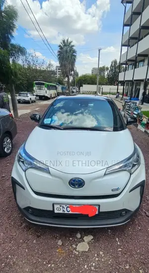 Toyota C-HR 2022 White