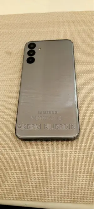 Samsung Galaxy M15 128 GB Gray