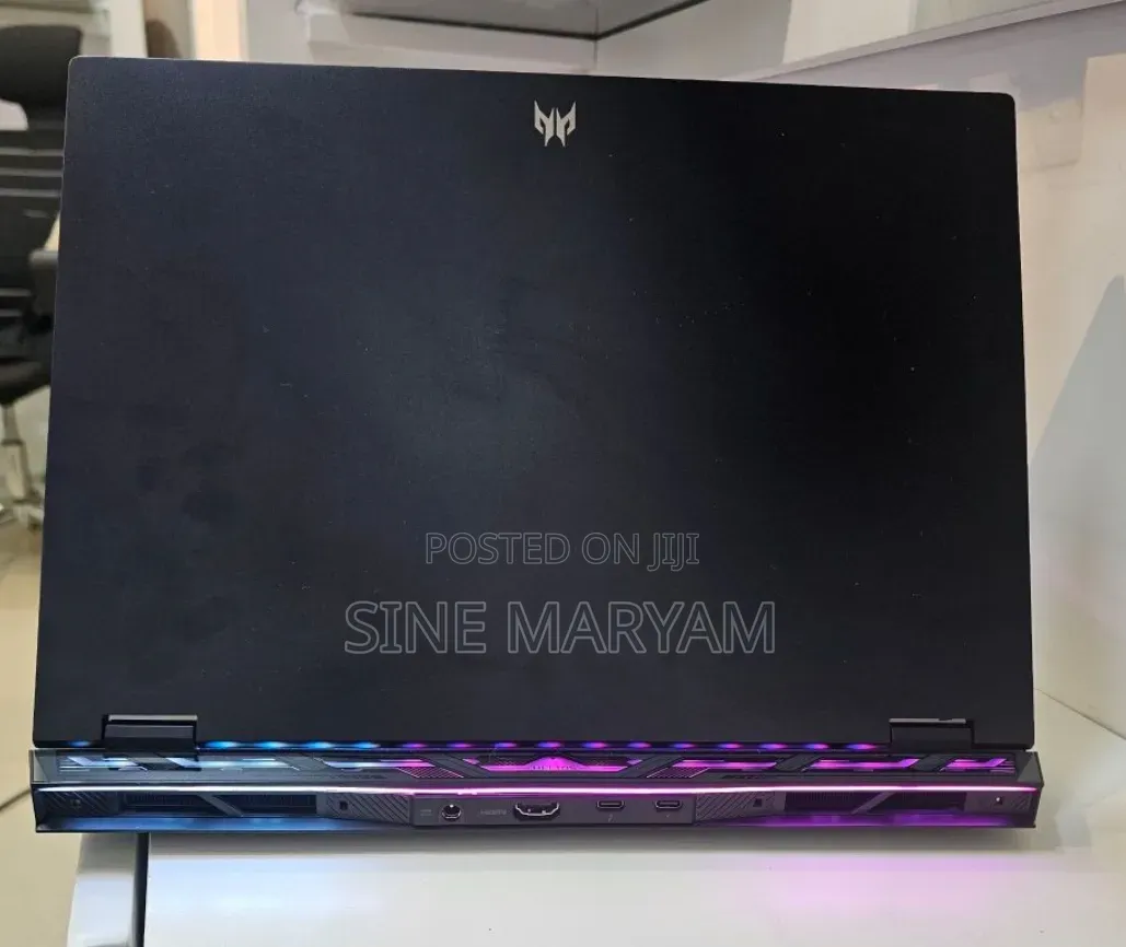 New Laptop Acer Predator Helios Neo 16 16GB Intel Core i7 SSD 1T