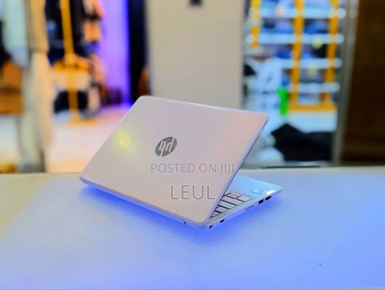 New Laptop HP Stream Notebook 4GB Intel Celeron SSD 60GB