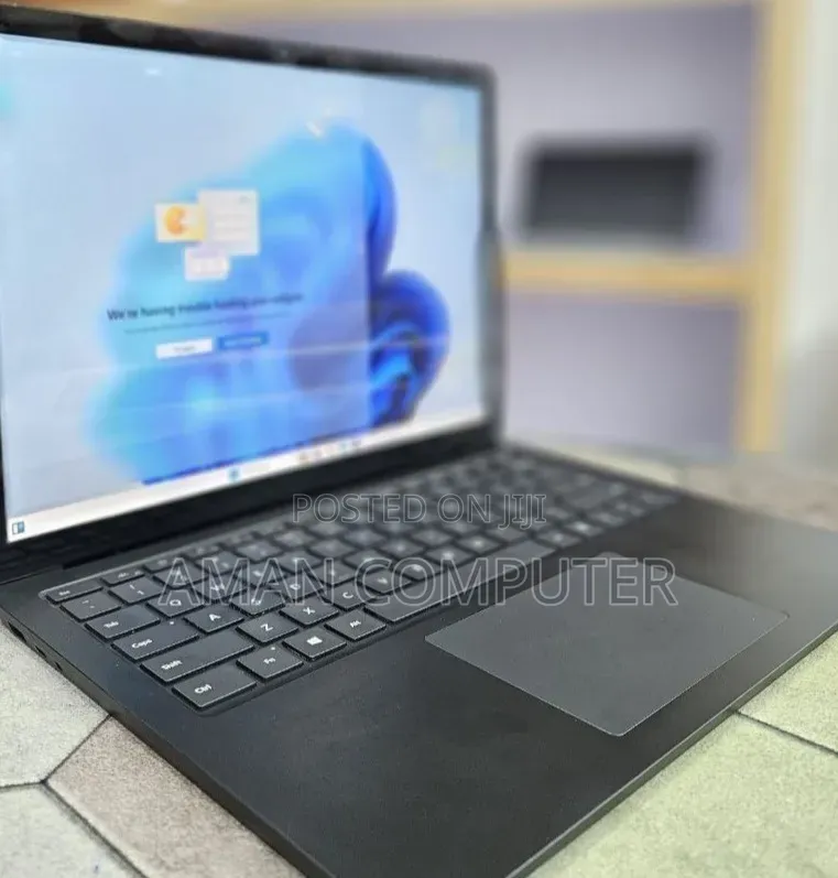 New Laptop Microsoft Surface Laptop 4 16GB Intel Core i7 SSD 512GB