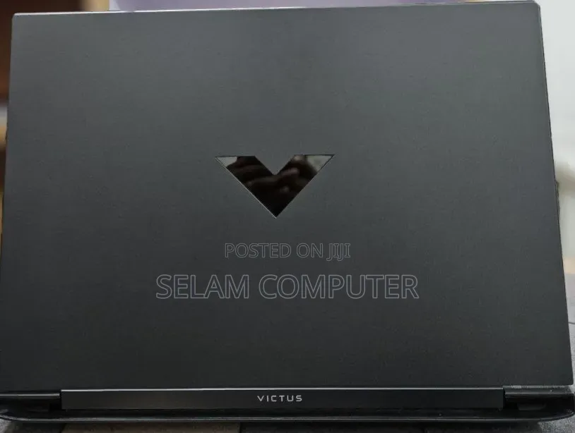 New Laptop HP Victus 15 16GB Intel Core i7 SSD 1T
