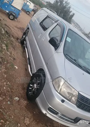 Toyota HiAce 2008 Silver