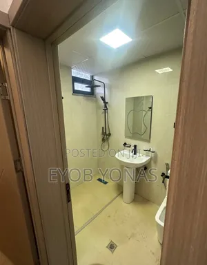 Furnished 2bdrm Apartment in የሚሸጥ አፓርታማ, Lideta for sale