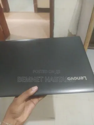 Laptop Lenovo 4GB Intel Core i5 HDD 512GB