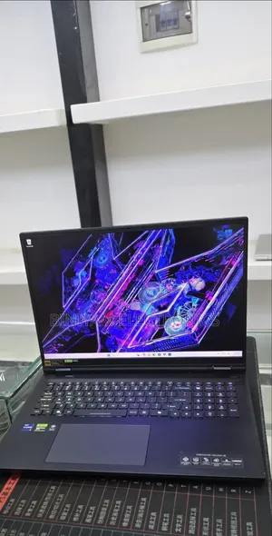 New Laptop Acer Predator Helios Neo 16 32GB Intel Core i9 SSD 1T