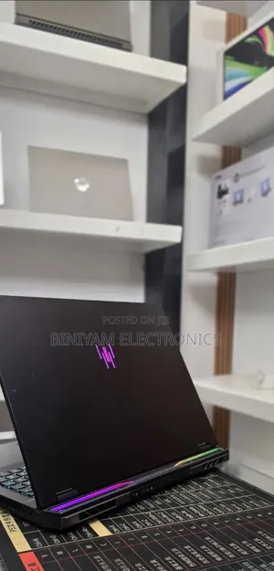 New Laptop Acer Predator Helios Neo 16 32GB Intel Core i9 SSD 1T