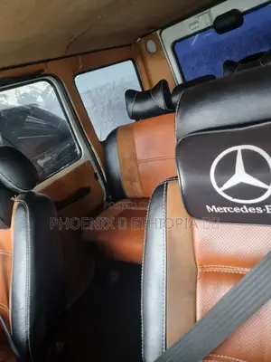 Mercedes-Benz E200 2000 Silver