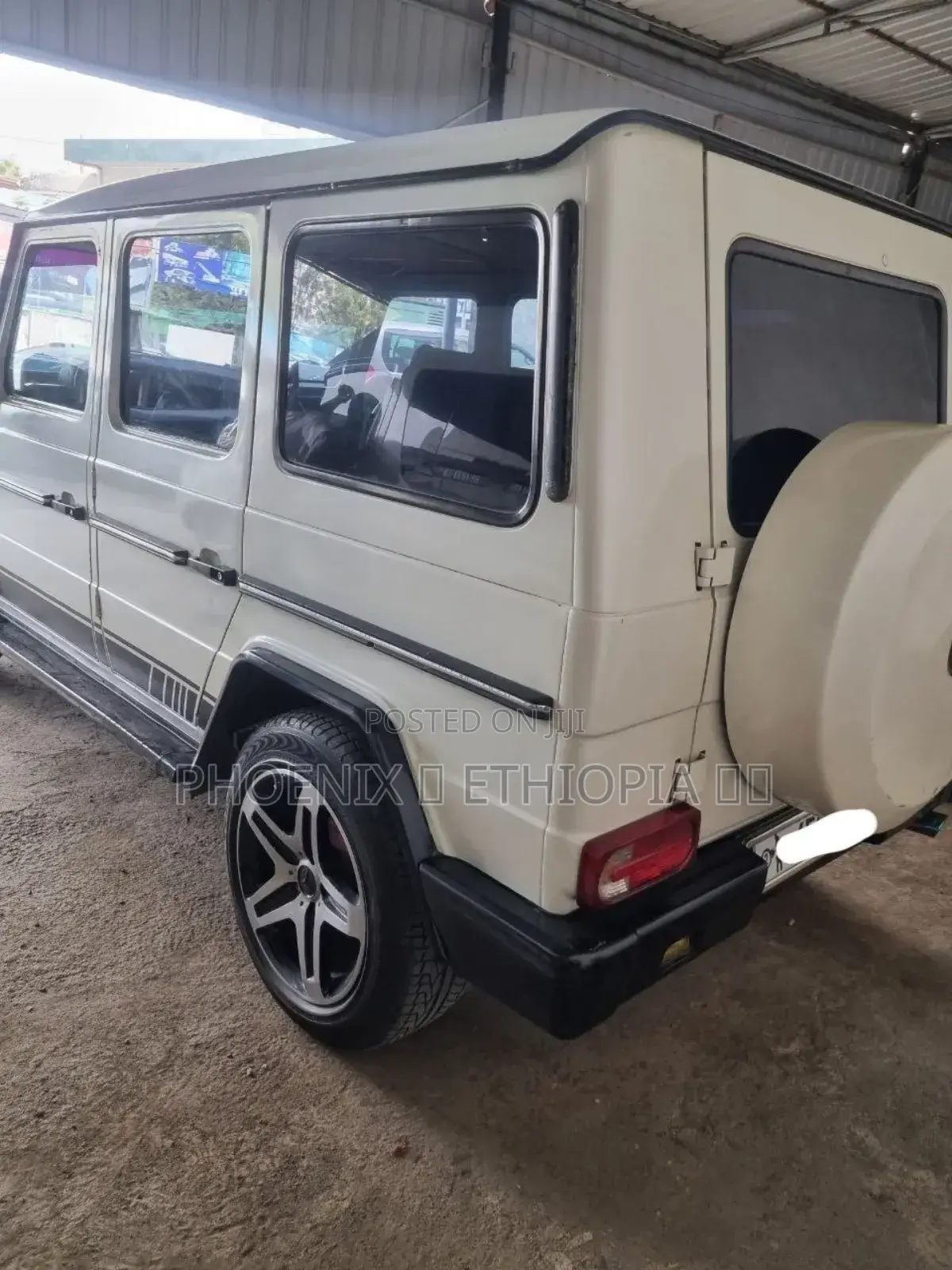 Mercedes-Benz E200 2000 Silver