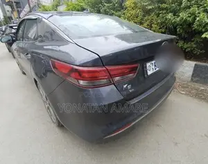 Kia K5 2016 Gray