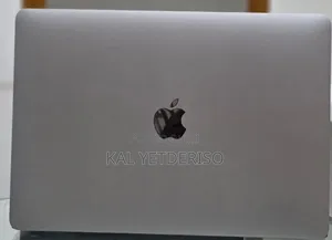 New Laptop Apple MacBook Air 2020 M1 8GB Intel Core i5 SSD 256GB