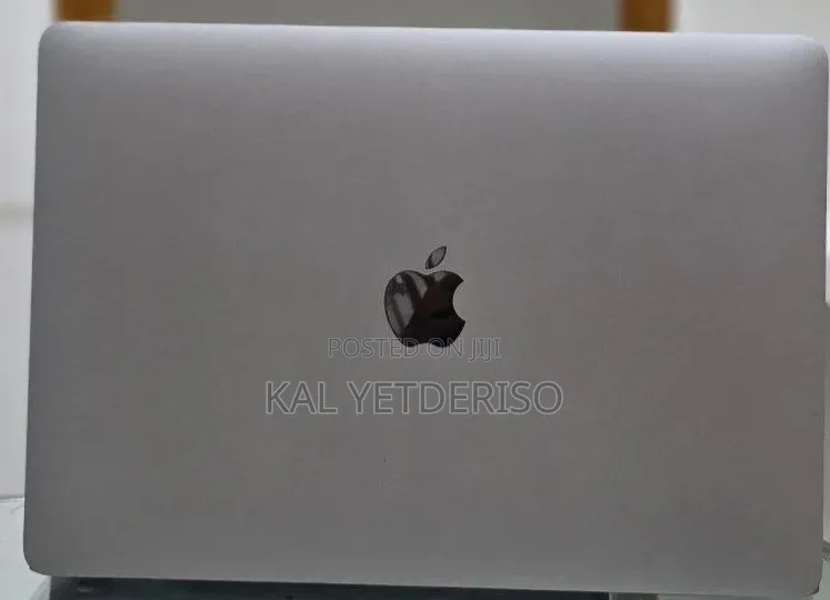 New Laptop Apple MacBook Air 2020 M1 8GB Intel Core i5 SSD 256GB