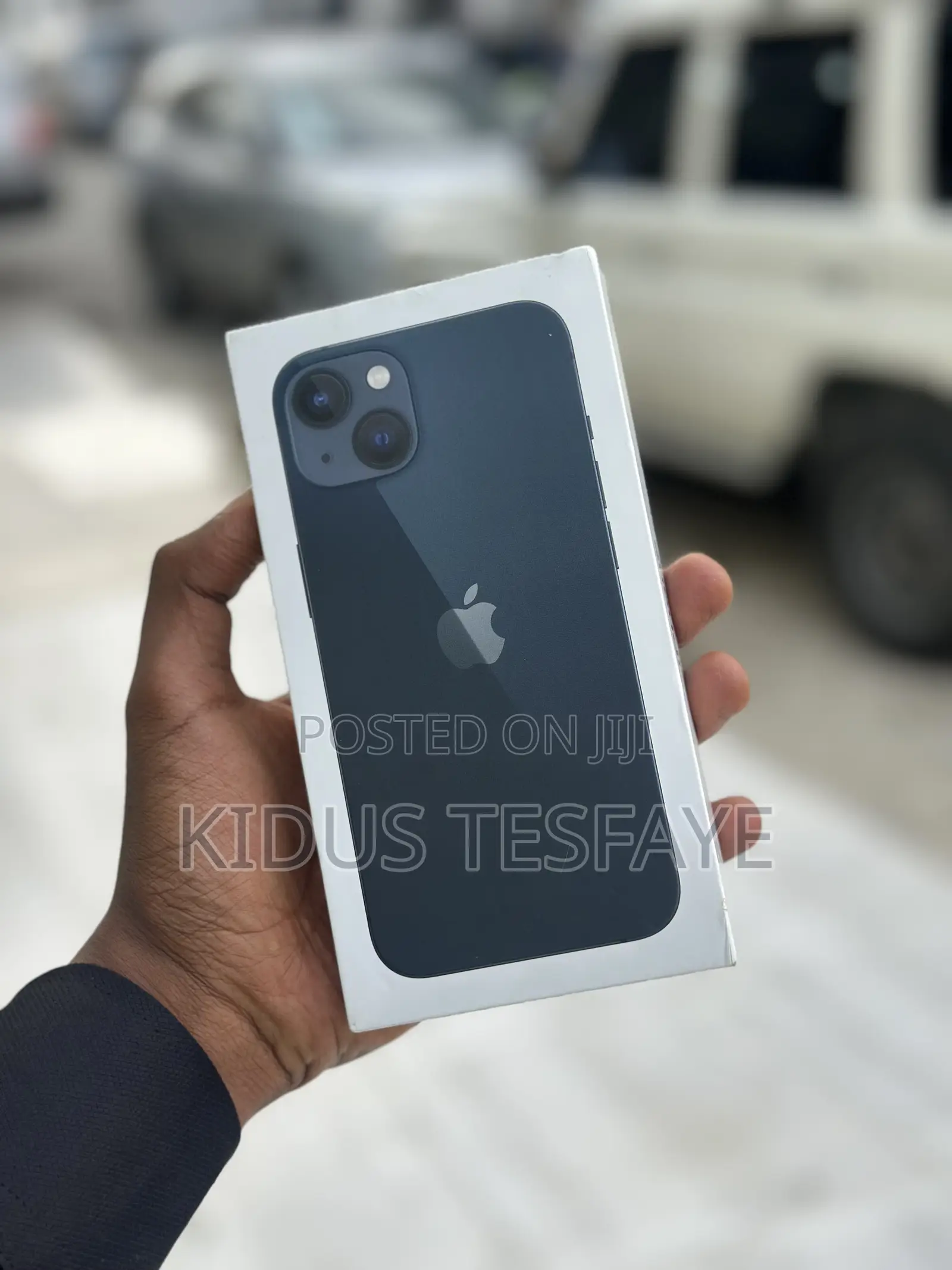 New Apple iPhone 13 128 GB Blue