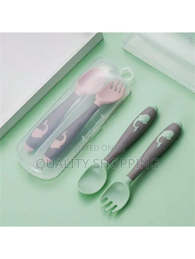 2 Pics Bendable Eat Training ()