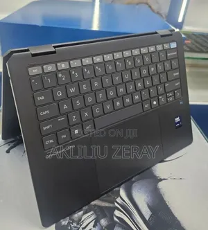 New Laptop HP OmniBook 5 14" 16GB Intel Core Ultra 7 SSD 1T
