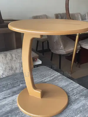 Nesting Table
