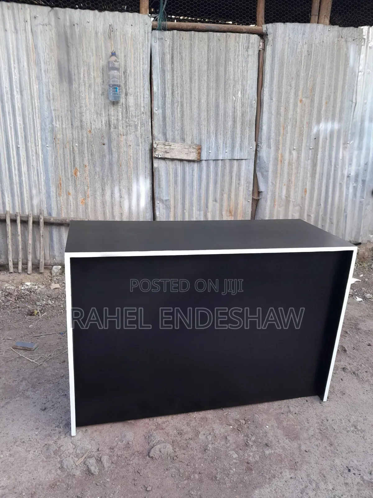 Classic Black Reception Table