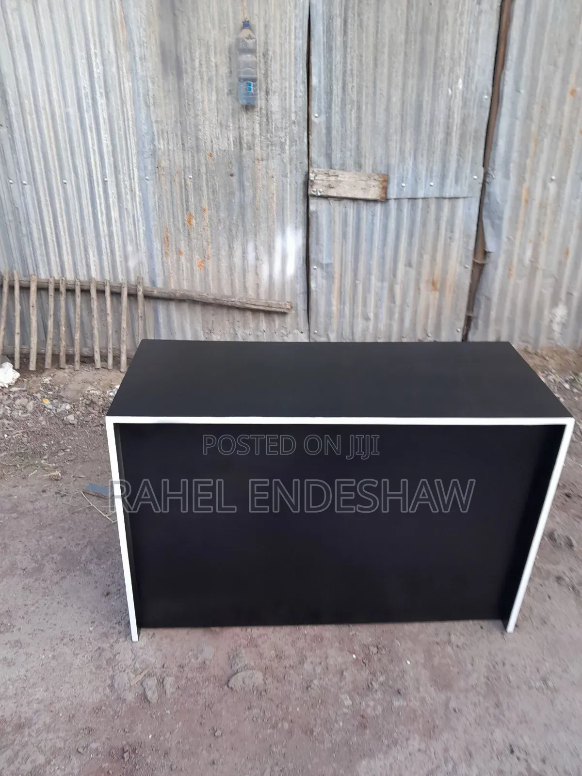 Classic Black Reception Table