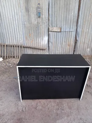 Classic Black Reception Table