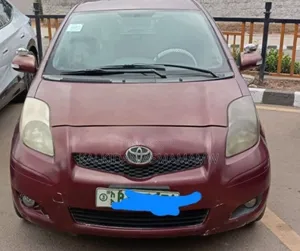 Toyota Yaris 2010 Gray