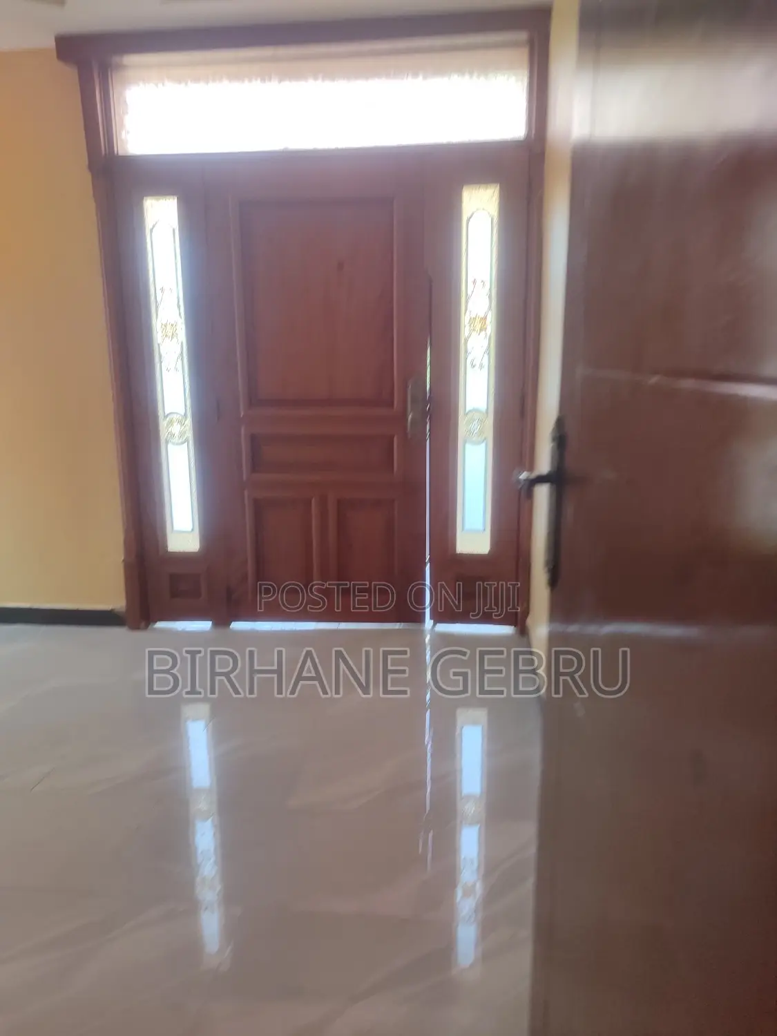 8bdrm House in G+3 House, Bole for rent