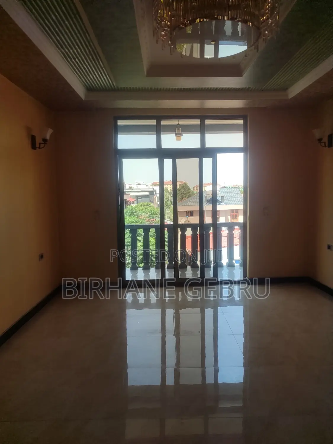 8bdrm House in G+3 House, Bole for rent