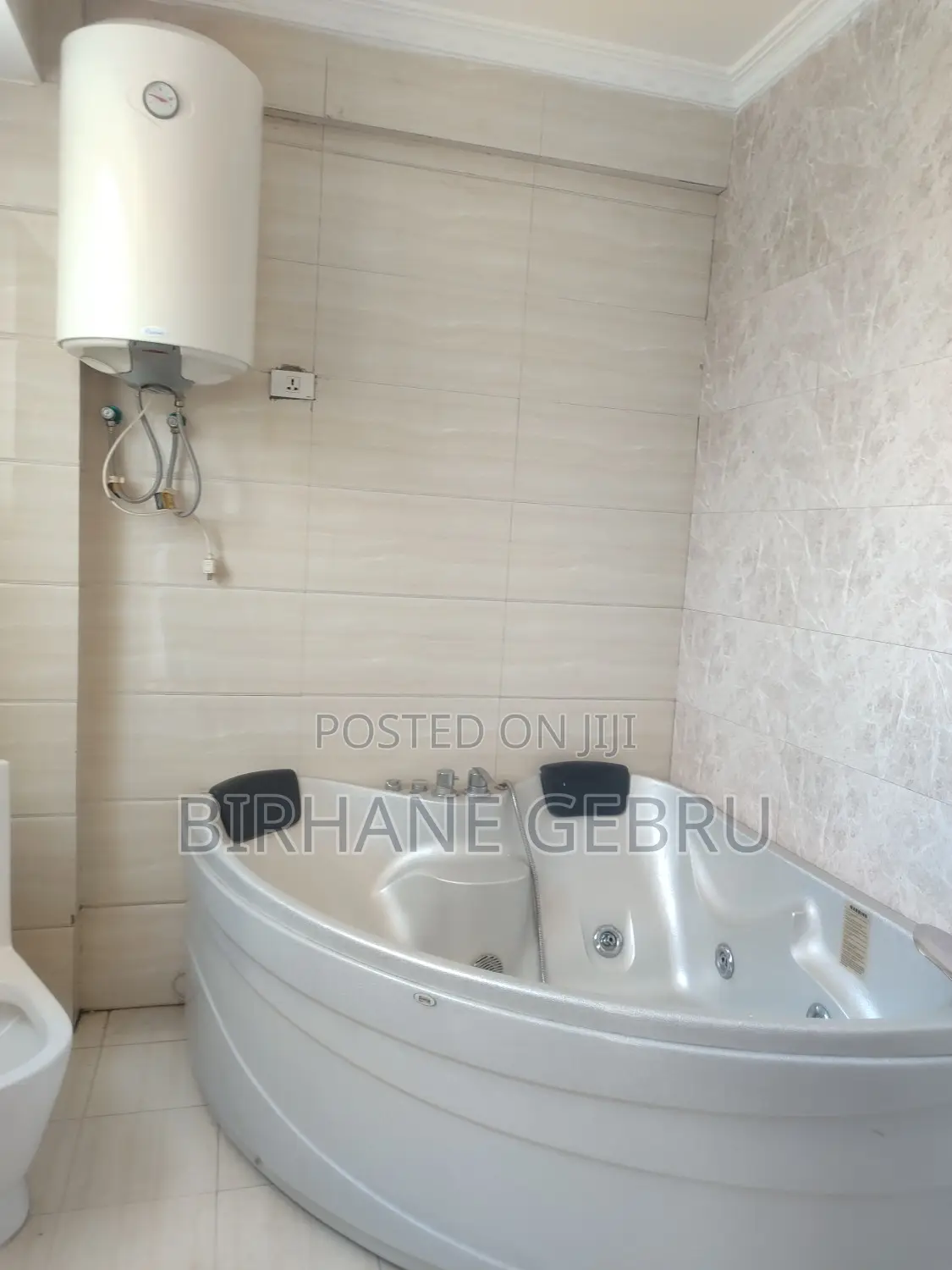 7bdrm House in G+3House, Bole for rent
