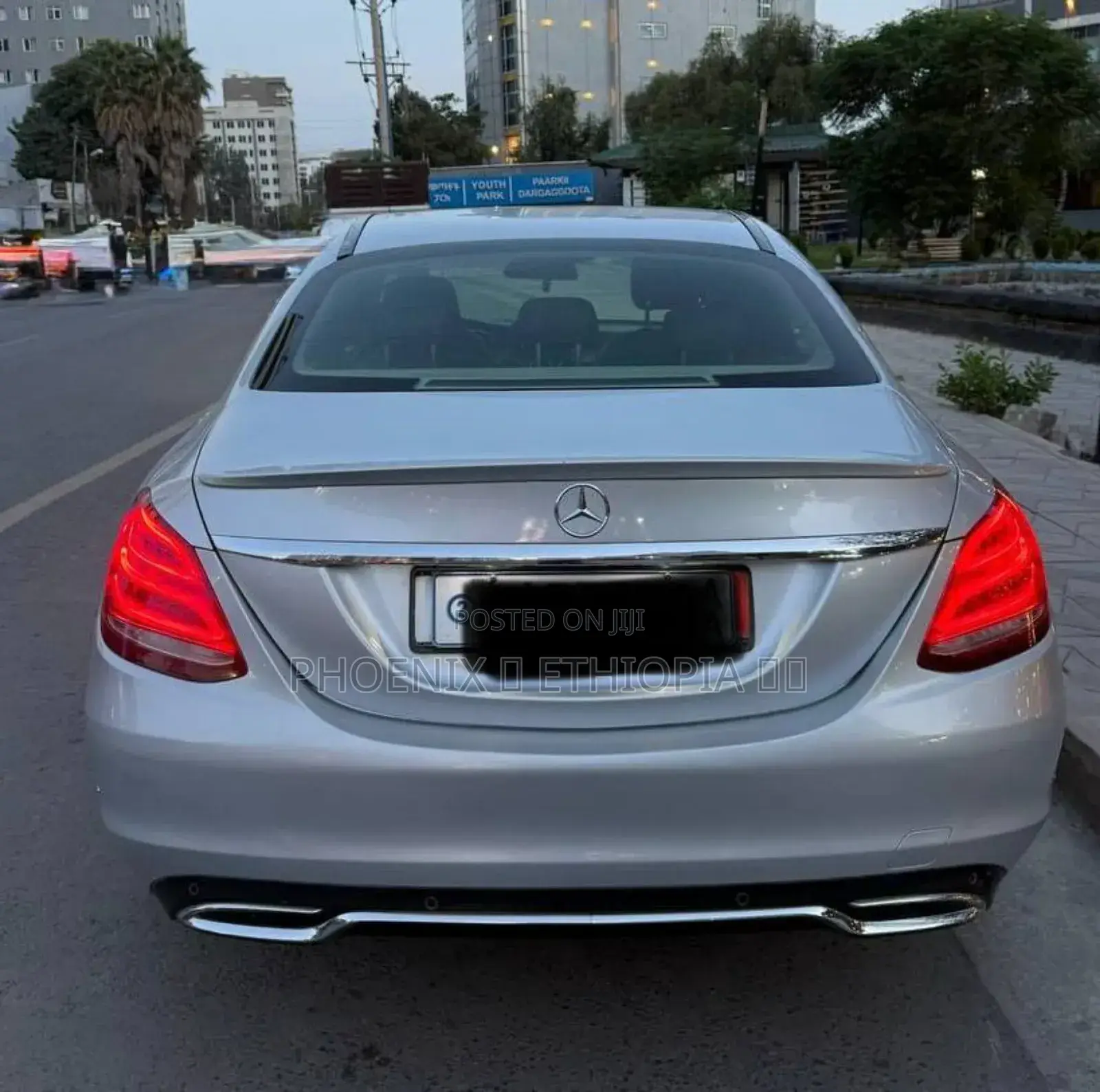 Mercedes-Benz C180 2014 Silver