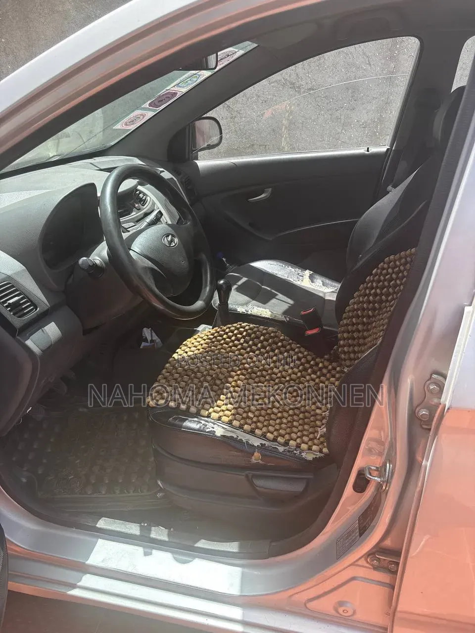 Hyundai Eon 2015 Silver