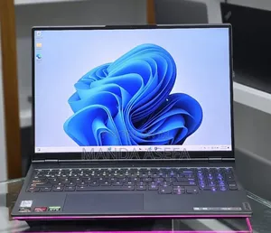 New Laptop Lenovo 16GB AMD Ryzen 9 SSD 1T